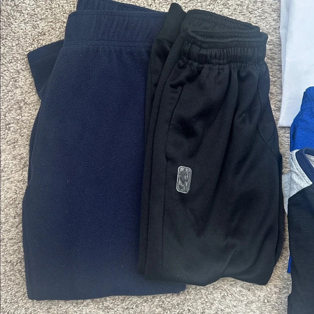 Boys winter bundle! Size 7/8 warm long sleeve shirts and pants - Picture 2 of 6